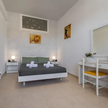 Rania's House Апартаменты *