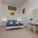 Rania's House Apartment *